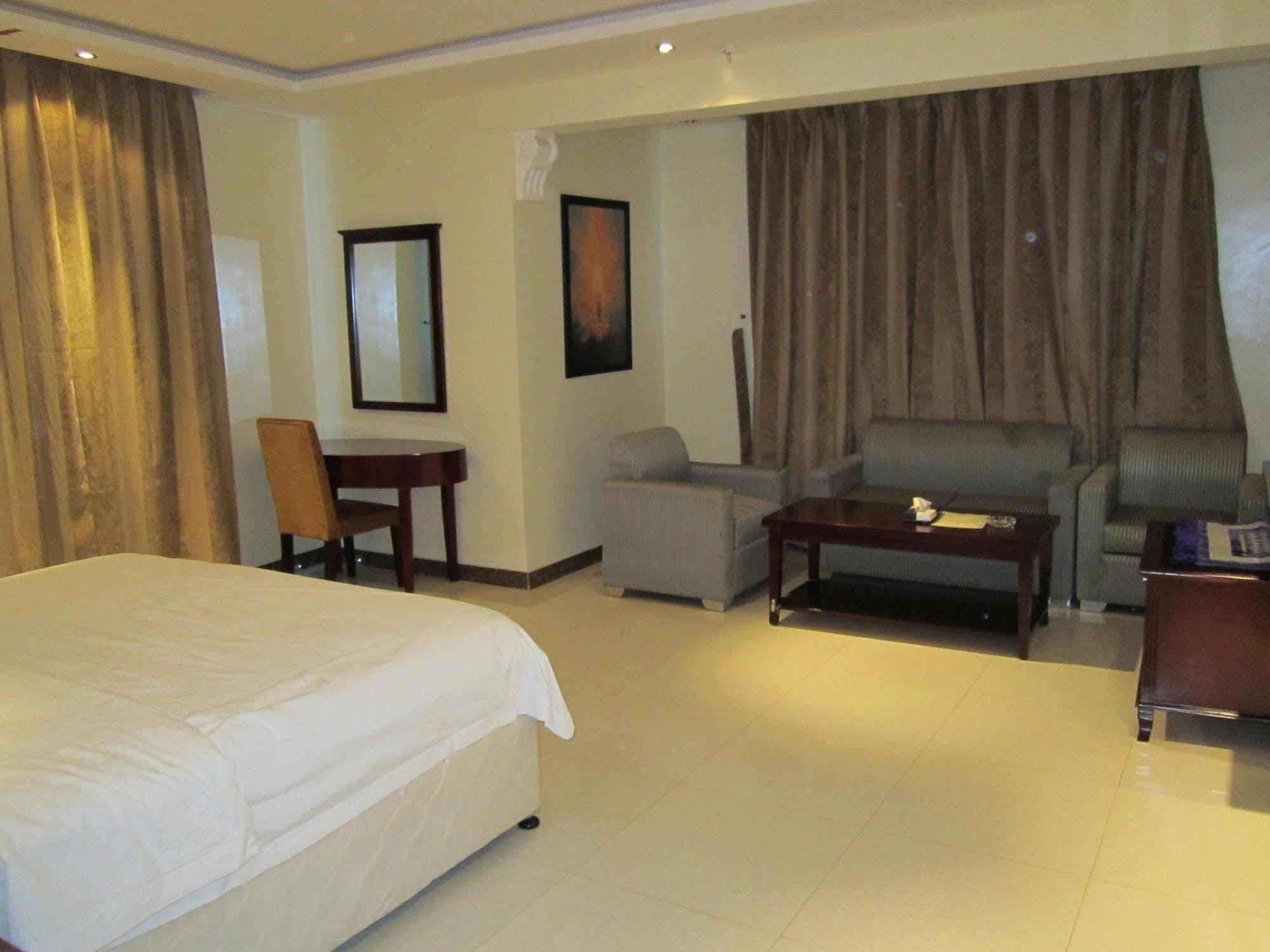 Hotel Al Salam Riyadh